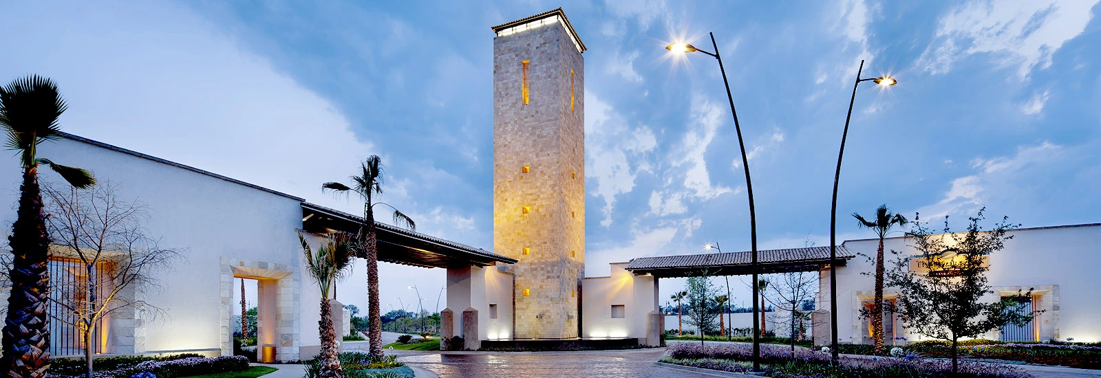 Desarrollo que combina la arquitectura tradicional con las comodidades de la vida contemporánea.